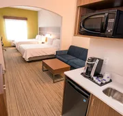 Holiday Inn Express Hotel & Suites Hinton by IHG hotel detail image 7