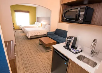 Holiday Inn Express Hotel & Suites Hinton by IHG hotel thumbnail 7