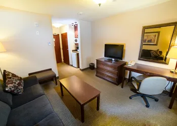 Holiday Inn Hotel & Suites West Edmonton by IHG hotel thumbnail 6