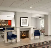Hampton Inn & Suites Cape Cod-West Yarmouth hotel detail image 3