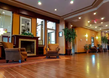 Hampton Inn & Suites by Hilton Edmonton Intl Airport hotel thumbnail 3