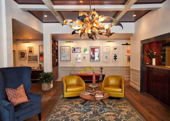 The Oliver Hotel hotel thumbnail 2