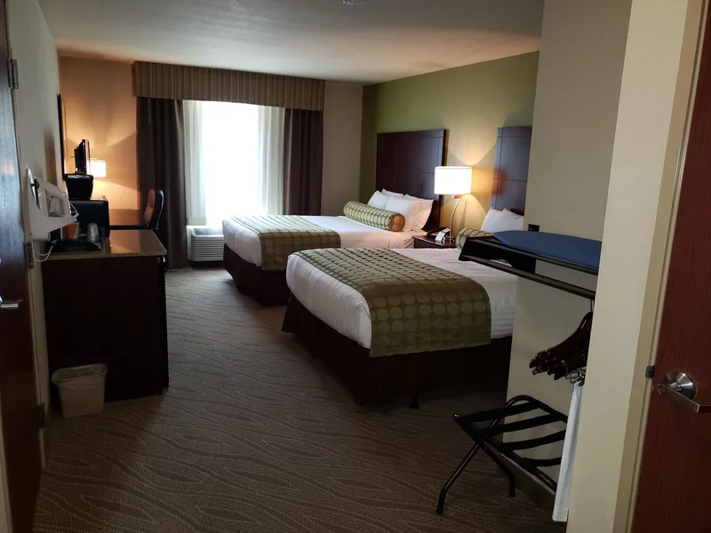 Cobblestone Inn & Suites - Holyoke hotel detail image 6