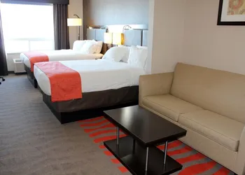 Chateau Inn & Suites Bonnyville hotel thumbnail 4