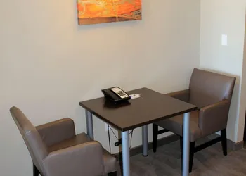 Chateau Inn & Suites Bonnyville hotel thumbnail 6
