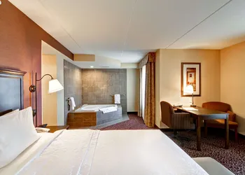 Hampton Inn by Hilton Sudbury hotel thumbnail 7