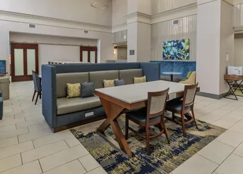 Hampton Inn & Suites Florence-Downtown hotel thumbnail 2