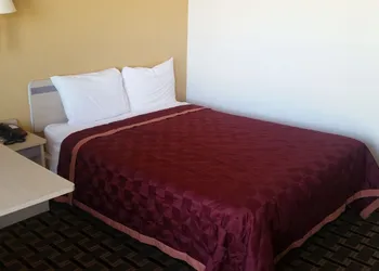 Americas Best Value Inn Amarillo Airport hotel thumbnail 5