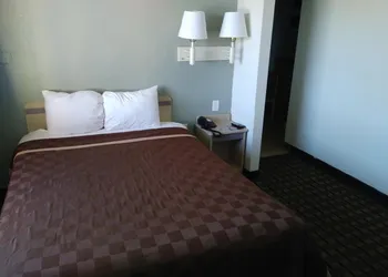 Americas Best Value Inn Amarillo Airport hotel thumbnail 8