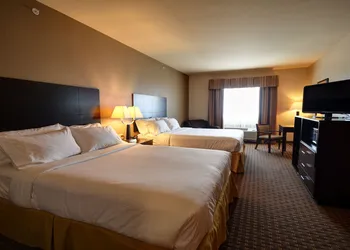 Holiday Inn Express & Suites Del Rio by IHG hotel thumbnail 6