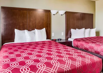 Econo Lodge Newport hotel thumbnail 5
