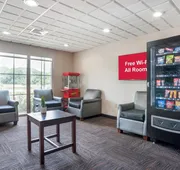 Red Roof Inn PLUS+ & Suites Vicksburg hotel detail image 3
