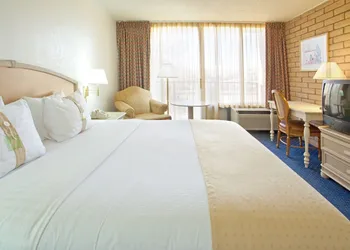 Holiday Inn Canyon De Chelly by IHG hotel thumbnail 2
