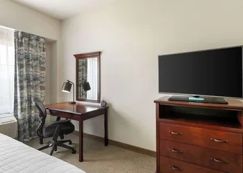 Best Western Plus Crossroads Inn & Suites hotel thumbnail 7