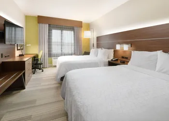Holiday Inn Express Hotel & Suites Camden by IHG hotel thumbnail 4