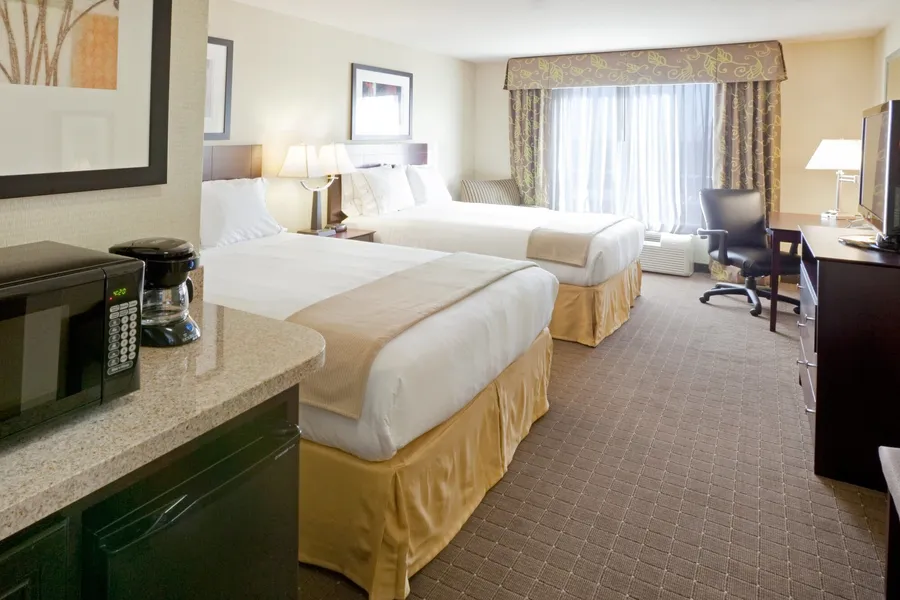 Holiday Inn Express & Suites Eagle Pass by IHG hotel detail image 2