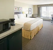 Holiday Inn Express & Suites Eagle Pass by IHG hotel detail image 5