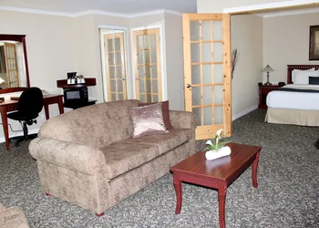 Quality Inn Mont-Laurier hotel thumbnail 5