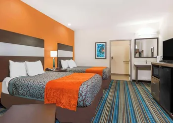 Days Inn & Suites by Wyndham Katy hotel thumbnail 7