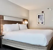 Holiday Inn Express Hotel & Suites Smithfield - Selma I -95 by IHG hotel detail image 3