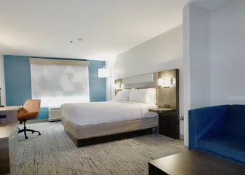 Holiday Inn Express Hotel & Suites Smithfield - Selma I -95 by IHG hotel thumbnail 4