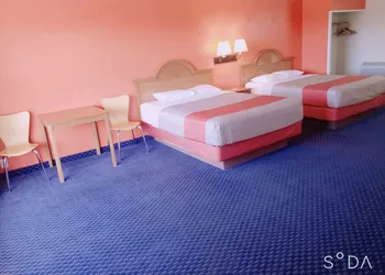 Motel 6 Canon City, CO hotel thumbnail 3