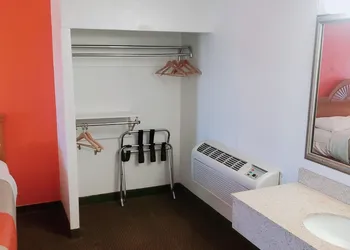 Motel 6 Canon City, CO hotel thumbnail 4
