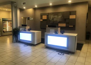 Holiday Inn Express & Suites Woodward by IHG hotel thumbnail 2