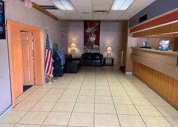 Extend-A-Suites Utep hotel thumbnail 3