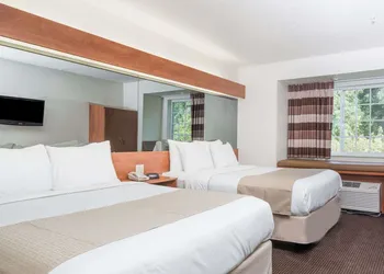 Microtel Inn & Suites by Wyndham Rice Lake hotel thumbnail 4