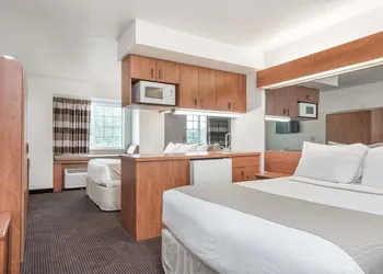 Microtel Inn & Suites by Wyndham Rice Lake hotel thumbnail 5