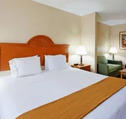 Holiday Inn Express Hotel & Suites Sylacauga by IHG hotel detail image 7