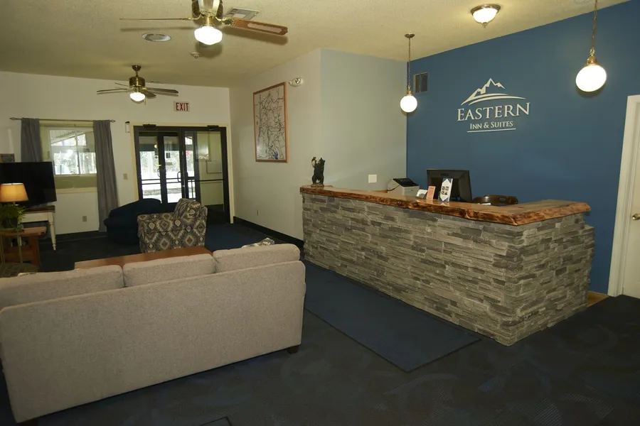 Eastern Inn & Suites hotel detail image 2