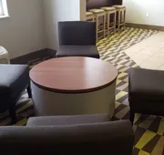 Microtel Inn & Suites by Wyndham Bellevue/Omaha hotel detail image 3