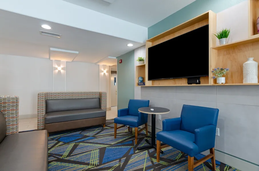Holiday Inn Express Hotel & Suites Weston by IHG hotel detail image 6