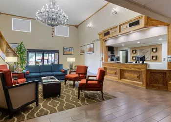Comfort Inn & Suites Ponca City near Marland Mansion hotel thumbnail 3
