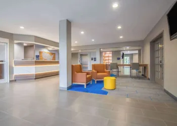 Microtel Inn & Suites by Wyndham Anderson/Clemson hotel thumbnail 5