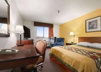 Brookville Inn hotel thumbnail 3