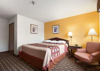 Brookville Inn hotel thumbnail 4