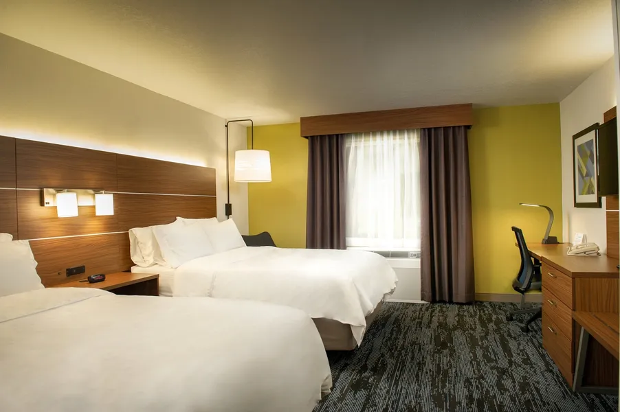 Holiday Inn Express Hotel & Suites Wausau by IHG hotel detail image 6