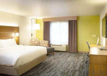 Holiday Inn Express Hotel & Suites Wausau by IHG hotel thumbnail 8