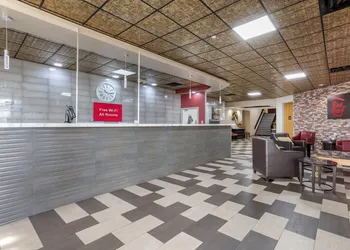 Red Roof Inn La Marque– Texas City hotel thumbnail 5