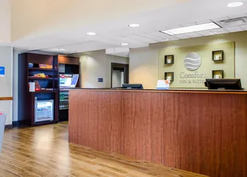Comfort Inn & Suites Biloxi - D'Iberville hotel thumbnail 3