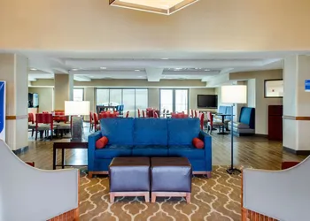 Comfort Inn & Suites Biloxi - D'Iberville hotel thumbnail 5