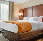 Comfort Inn & Suites Biloxi - D'Iberville hotel detail image 7