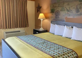 Americas Best Value Inn The Legends Inn hotel thumbnail 3