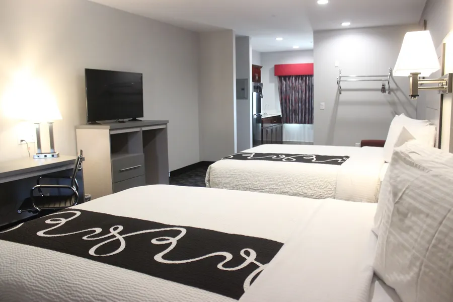 Paris Inn & Suites hotel detail image 6