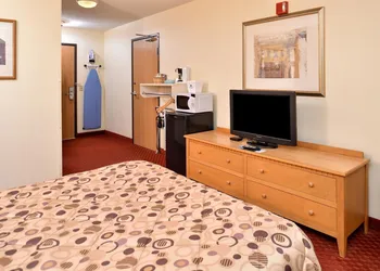 Americas Best Value Inn & Suites Spring Valley hotel thumbnail 8