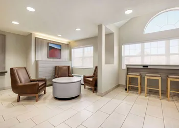 Microtel Inn & Suites by Wyndham New Ulm hotel thumbnail 2