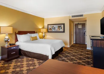 Omni Houston Hotel hotel thumbnail 8